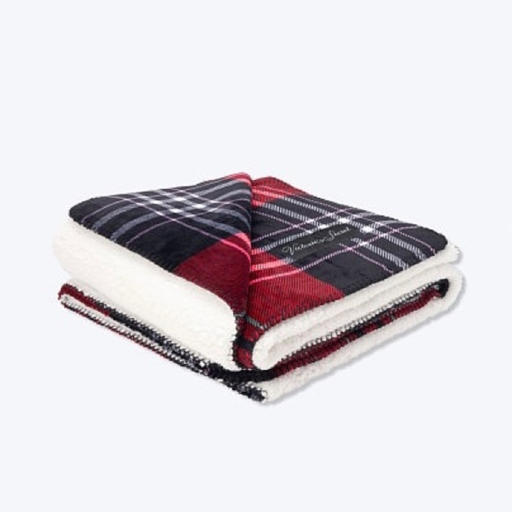 VS Soft Plaid Sherpa Blanket $68